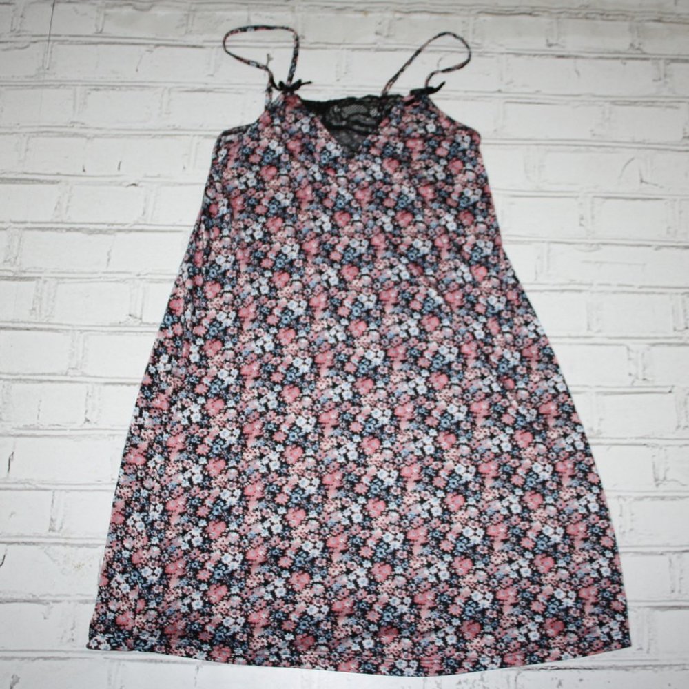 🌸🖤 Floral Nightgown · Tahari · Size S 🖤🌸